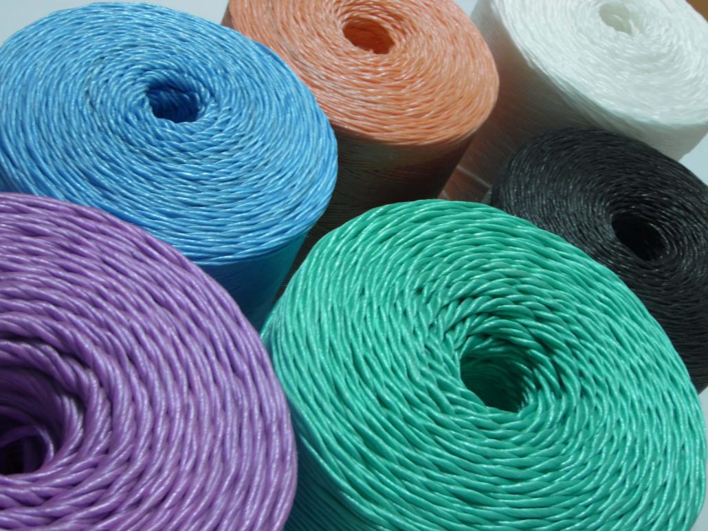 بررسی پارامترهای فنی نخ